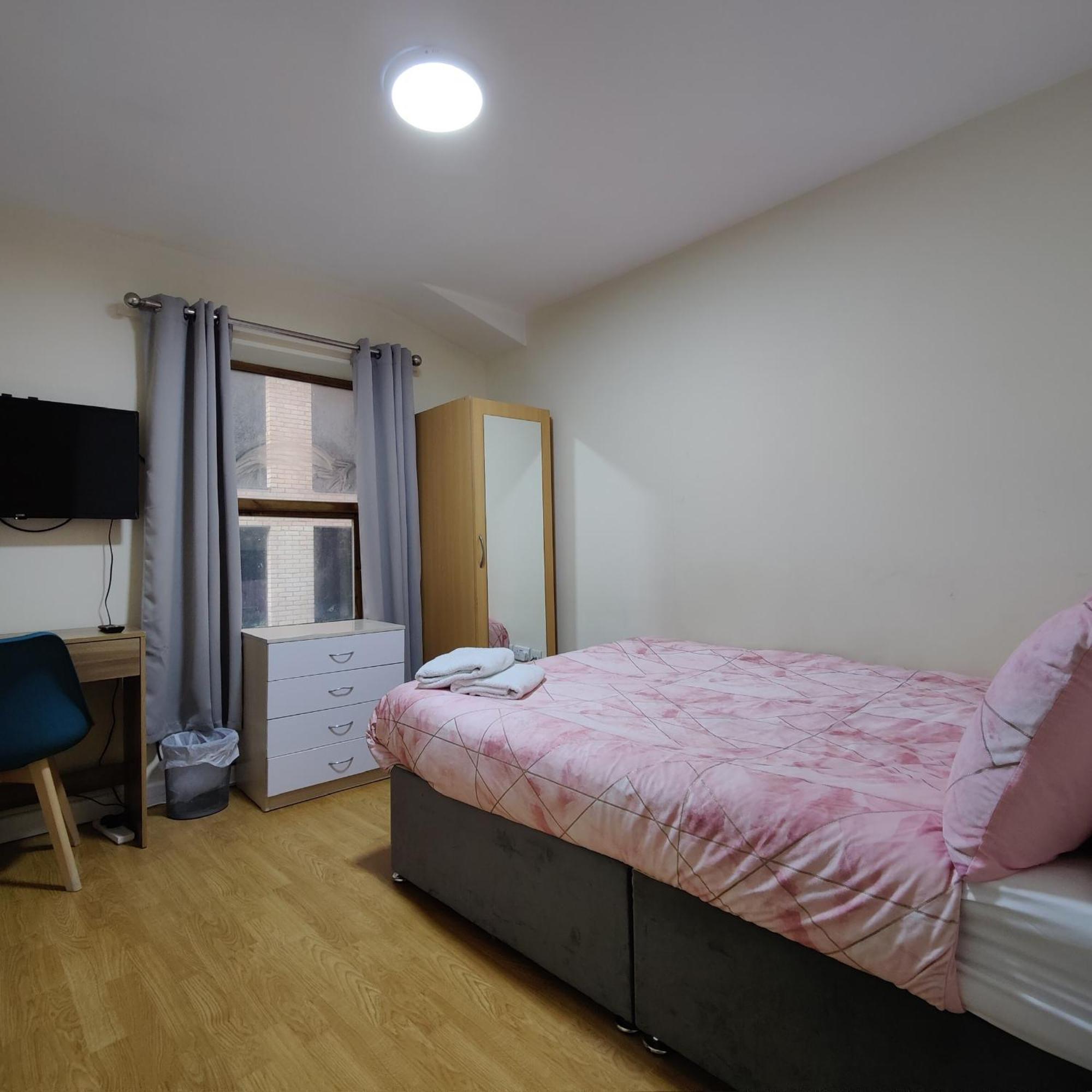 Liverpool City Centre Private Rooms Including Smart Tvs - With Shared Bathroom Zimmer foto